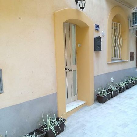 La Casa di Bianca Apartment Caltagirone Bagian luar foto