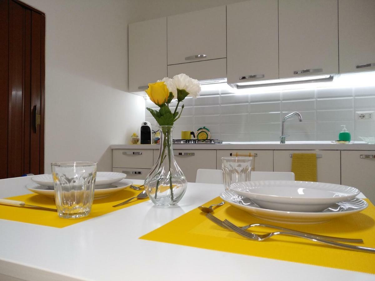 La Casa di Bianca Apartment Caltagirone Bagian luar foto